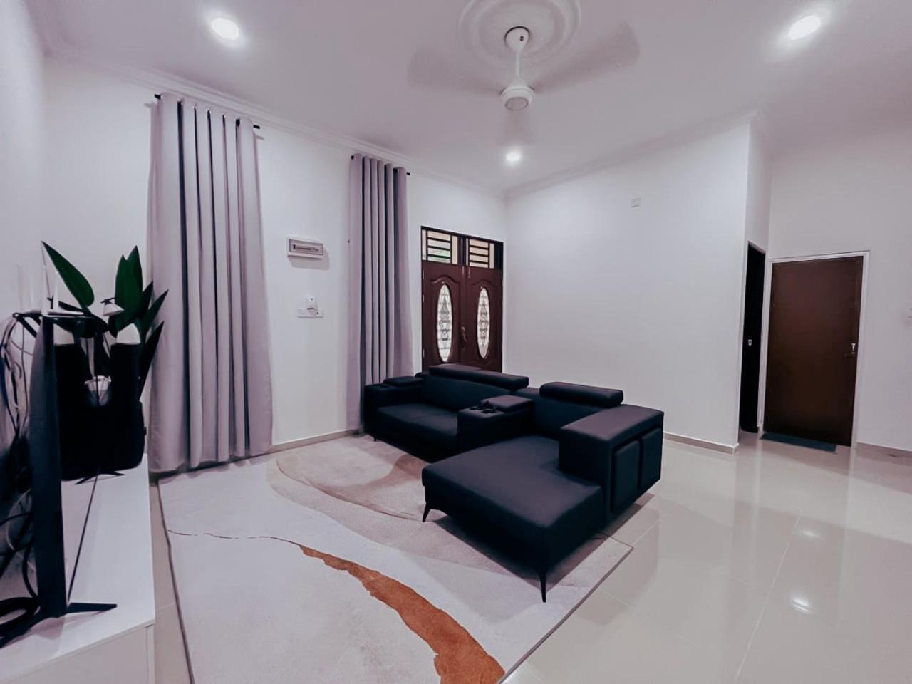 Ar-Rayyan 1 Homestay コタバル エクステリア 写真